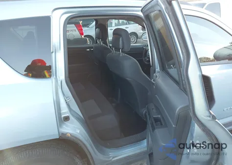 2013 Jeep Compass Sport из США, поврежденный, VIN 1C4NJDBB5DD228843